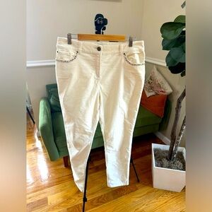 Chicos Women’s White Velvet Embellished pants bottom 5 pockets Fall Y2K Size 2/L